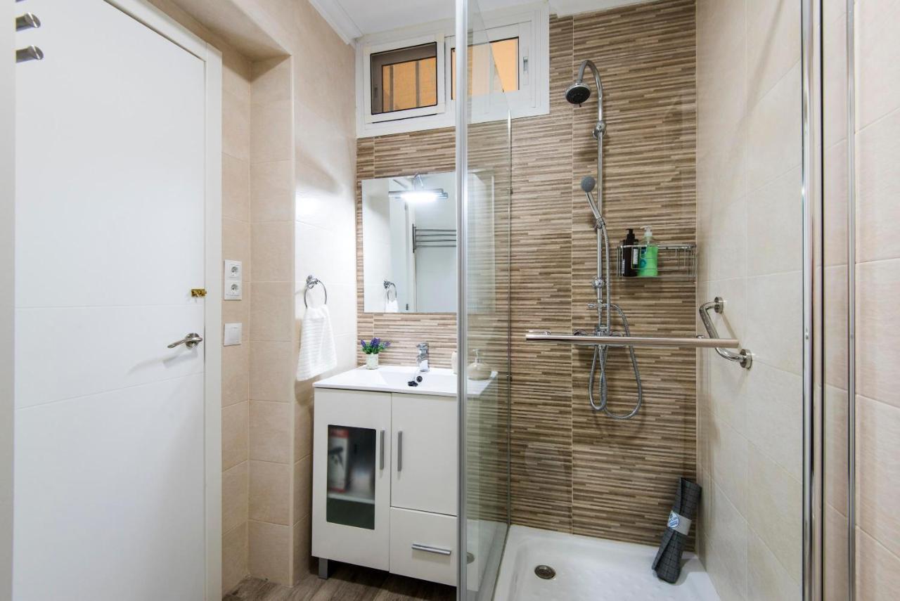 Beachfront Apartment Puerto Marina Benalmadena Exterior photo